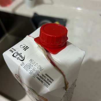 Meysu Nar Aromalı Meyve Suyu Kapak Sızdırması Ve Ambalaj Sorunu