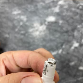 Oral B Diş Fırçası Başlıklarında Küflenme Ve Sağlık Riski