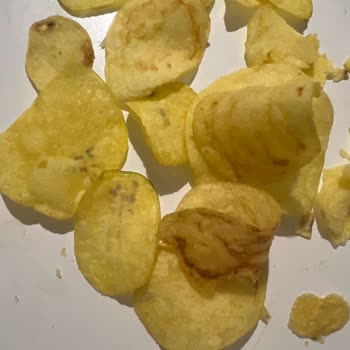 Lays Cipsinde Çürük Ve Lekeli Parçalar Tespit Edildi