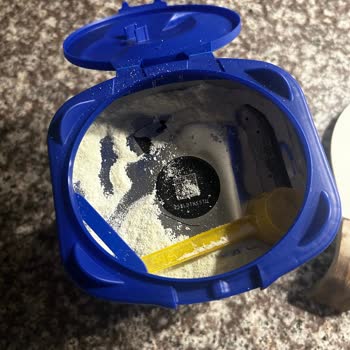 Patlak Ambalajlı Bebek Maması Nedeniyle Güven Kaybı Ve Mağduriyet