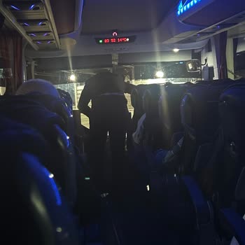 Geç Başlayan Otobüs Ve Aşırı Duraklamalarla Konforsuz Gece Yolculuğu