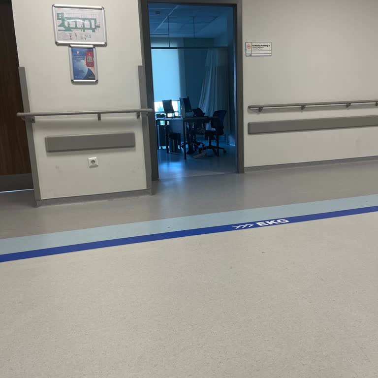 Poliklinik Randevu Saatinin 09:00’a Ertelenmesi Hastaların Zamanını Boşa Harcıyor
