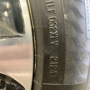 Arızalı Continental Premium Lastik Nedeniyle Yüksek Hızda Titreme Ve Garanti Desteği Talebi