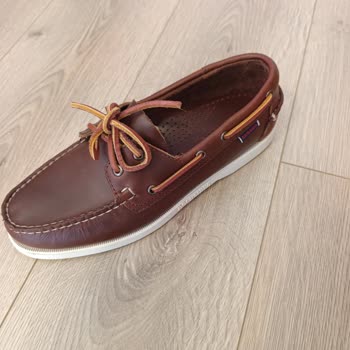 Sebago Kahve Deri Ayakkabının Yanlış Gönderimi Ve Acil Değişim Talebi