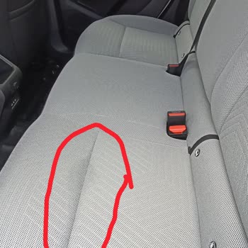 Sıfır Kilometre Renault Duster'da Arka Koltuk Lekesi Kullanıcı Hatası Olarak Değerlendirildi