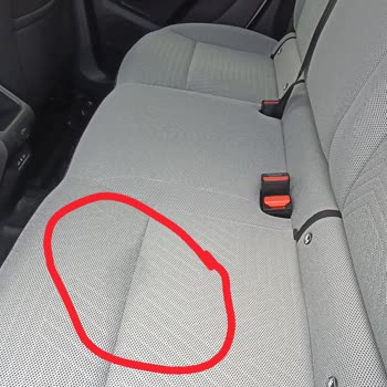 Sıfır Kilometre Renault Duster'da Arka Koltuk Lekesi Kullanıcı Hatası Olarak Değerlendirildi