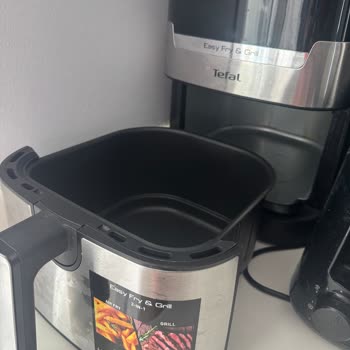 Airfryer Haznesinde Vida Düşmesi Ciddi Güvenlik Sorunu