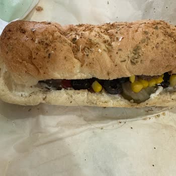 Subway Sandviçinde Kıl Tespiti Hijyen İhlali Şikayeti
