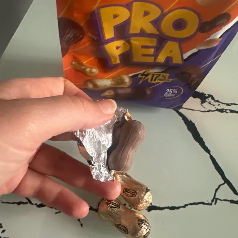 Bolçi Pro Pea Çikolatasının Kupkuru Ve Solmuş Kalitesi Güveni Sarsıyor