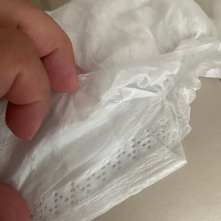 Minies 4 Numara Bebek Bezinde Yanlış Dikilmiş Çıtçıtlar Ve Çözüm İsteği