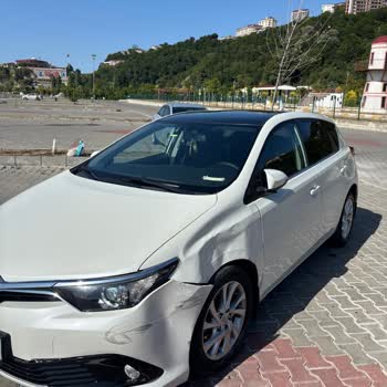 Toyota Servisinde Parça Beklemesi Nedeniyle Araç Tamiri Uzun Süre Bekliyor Ve İkame Araç Sunulmadı
