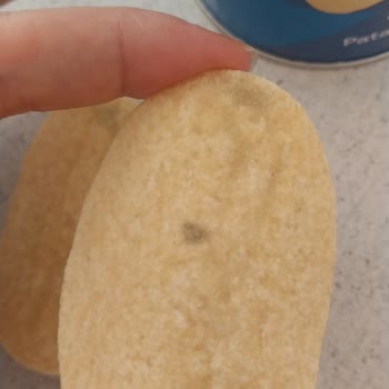 Küflü Cips Ürünü Ve Alaycı Müşteri Temsilcisi