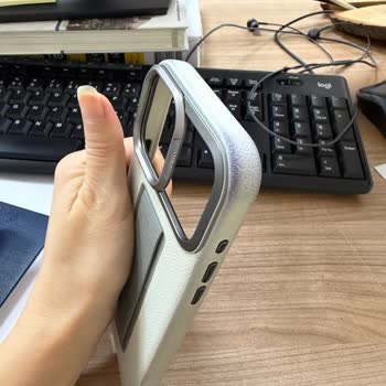 Kalıcı Leke Sorunu Yaşadığım Telefon Kılıfına İade Talebi