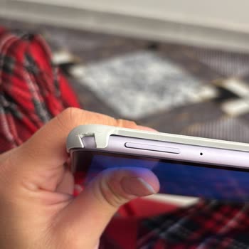 Huawei Tablet Kılıfının Üretim Kaynaklı Hasarı İçin Ücretsiz Değişim Talebi