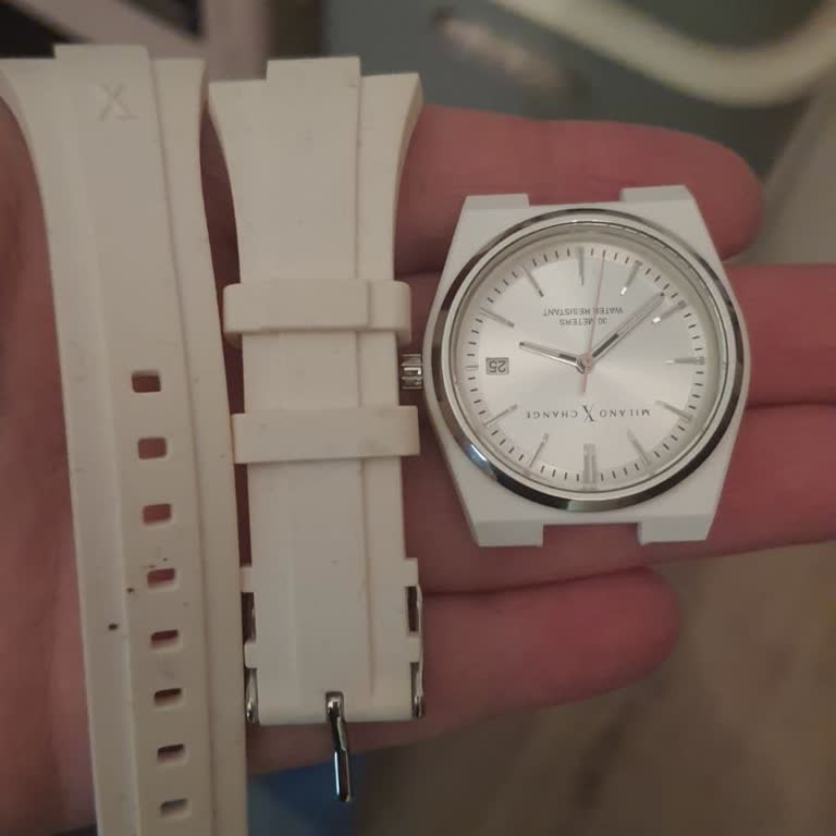 Beyaz Saat Kayışı Sarardı, Yedek Parça Temini Tutarsız