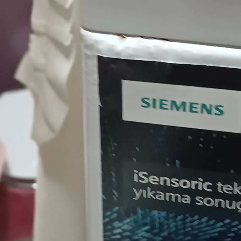 Siemens Çamaşır Makinesinde Hazne Erimesi Ve Paslanma Ve Uzun Süreli Servis Gecikmesi