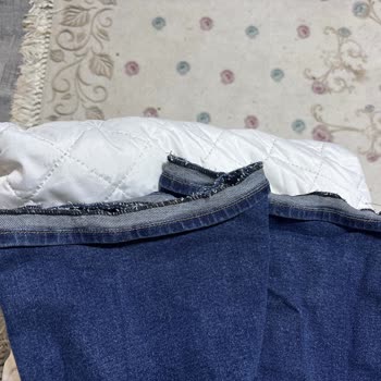 Mavi Terziden Paça Kısaltma Sonrası Pantolon Paçaları Kalkık Ve Kullanılamaz