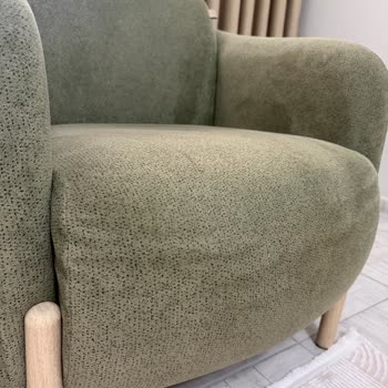 Garanti Kapsamındaki Borneo Koltuk Takımında Çökme Ve Renk Atması Sorunu