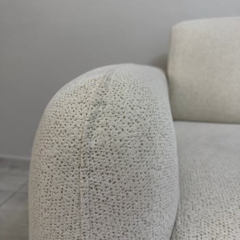 Garanti Kapsamındaki Borneo Koltuk Takımında Çökme Ve Renk Atması Sorunu