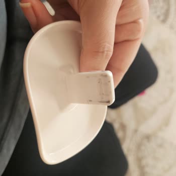 Tangle Teezer Saç Fırçasında Yağ Gibi Madde Çıktı Ve Firmadan Cevap Gelmedi