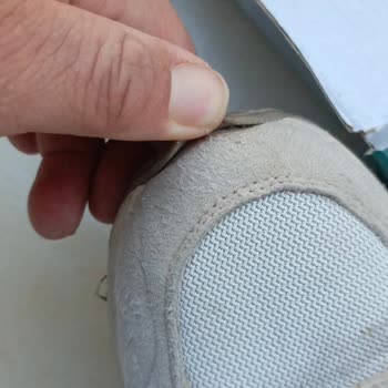 Kısa Sürede Açılan Ayakkabıya Ücretsiz Değişim İsteği