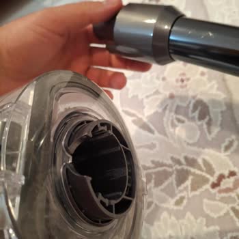 Dyson Süpürge Borusu Çatladı Ve Garanti Kapsamında Çözüm Bekliyorum