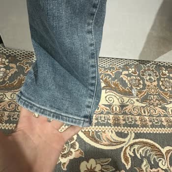 Mavi Pro Pantolonunda Renk Solması, Daralma Ve Fermuar Dikişi Sorunları Değişim İsteği