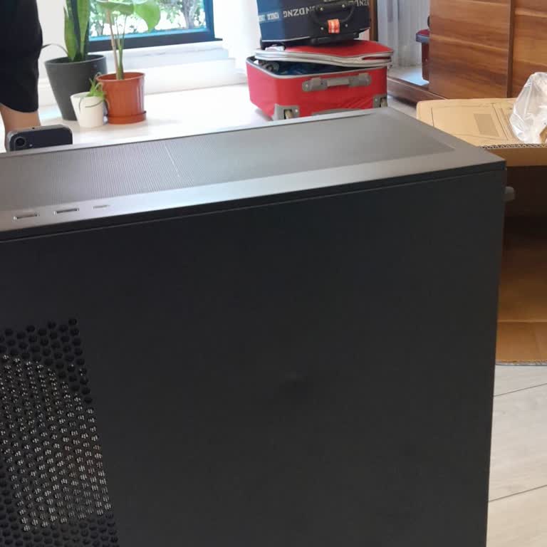 Garanti Edilen Ücretsiz Yan Kapağın Değişimi 90 Günden Fazla Bekletildi