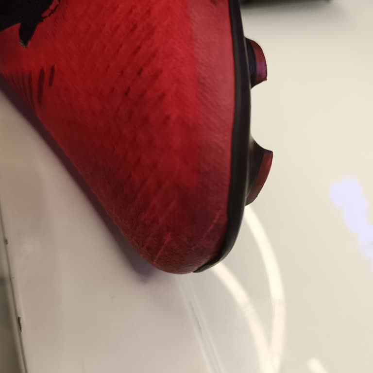 Intersport Nike Phantom Kramponunda 11 Günlük Kullanımda Açılma Ve İnceleme Sürecindeki Haksızlık