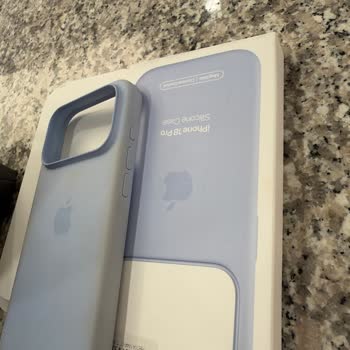 Media Markt Apple Iphone 18 Pro Silikon Kılıfta Renk Değişimi Ve Kullanıcı Hatası İddiasının Reddi
