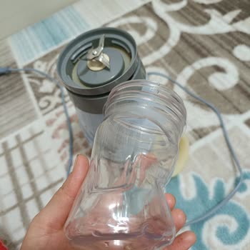 Sinbo SB-3158 Blender Haznesi Sıcak Çorba Sonrası Deforme Olup Kapağı Kapanmıyor