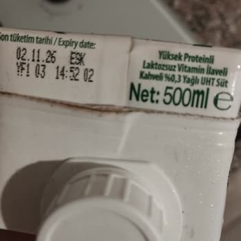 Proteinli Sütte Parçacıklar Ve Güven Kaybı