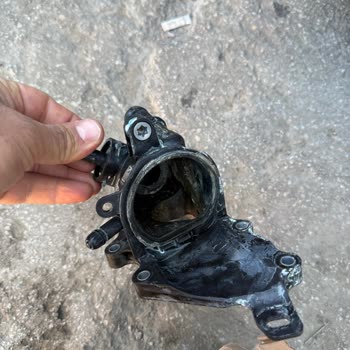 Nissan Yetkili Servisinin Periyodik Bakım Sonrası Araçta Ciddi Arızalar Ve Sorumluluk Reddi