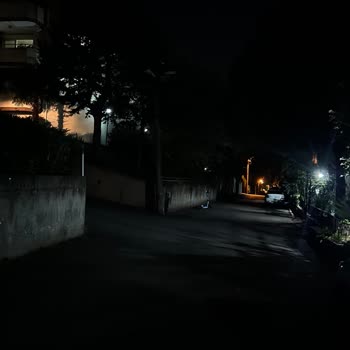 Zümrüt Sokak’ta Sokak Lambaları Çalışmıyor, Güvenlik Riski Oluştu