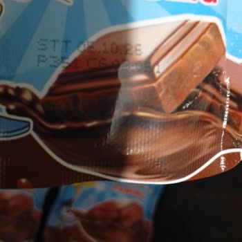 Çocuğumun Kusmasına Neden Olan Plastik Kokulu Puding İçin Acil Geri Çekilme