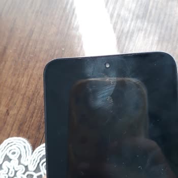 Samsung S23'te Yeşil Ekran Ve Anlık Kapanma, Su Geçirmezliği Sorunu