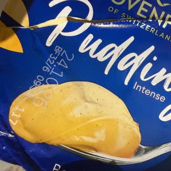 A101 Sandıklı Şubesinde Vanilyalı Puding Üzerinde Küf