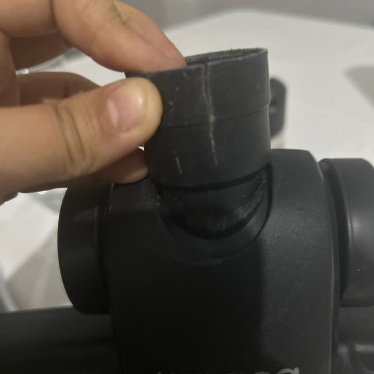 Force X10 Vantuz Açtığın Süpürge Başlığı Kırıldı Karaca Yedek Değişim Sunmadı