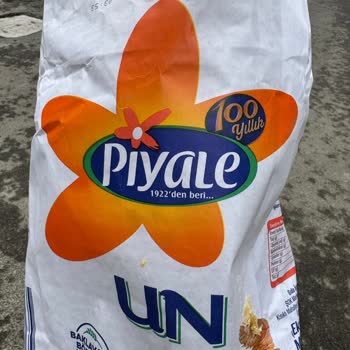 Böceklenmiş Un Ve Şok Market'te Yanıtsız Müşteri Şikâyeti