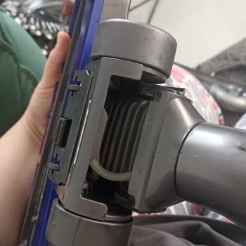 Dyson Pneumatic Temizleme Başlığının Kırılma Sorunu Ve Ücretsiz Değişim Talebi