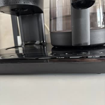 Alt Tablanın Sadece Yapıştırılması, Üretim Hatası Giderilmedi