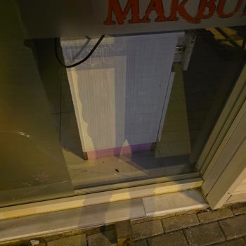 Bursa Gürsu Makbul Kuruyemiş’te Böcek Salgını Ve Hijyen İhlali