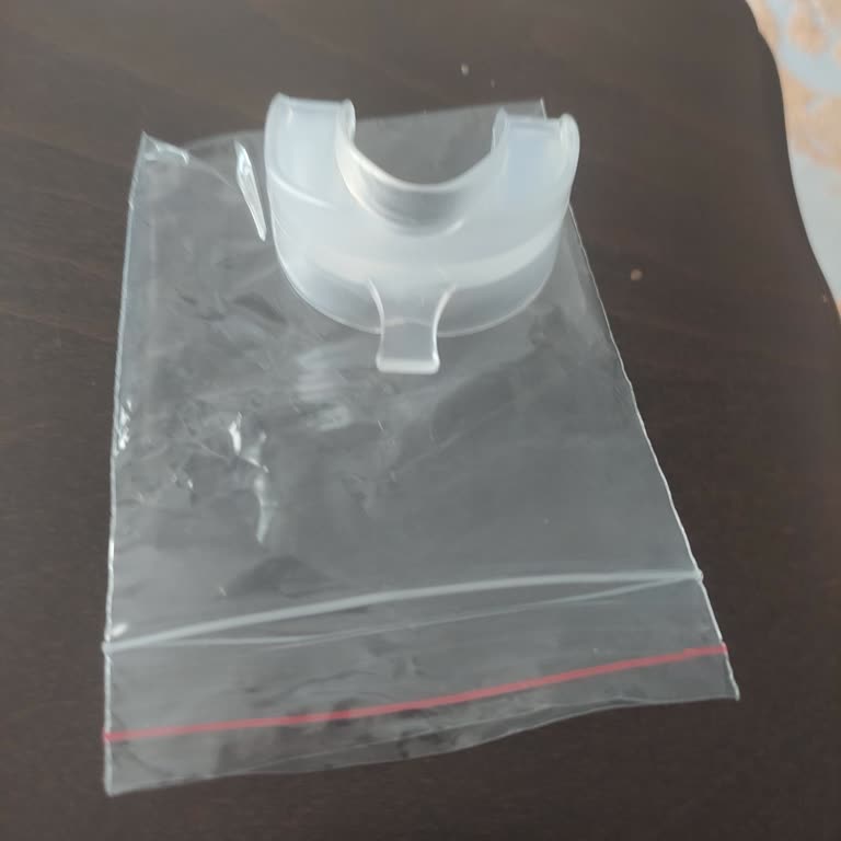 Reklamdaki Diş Protezine Uygun Olmayan Sertifikasız Ürün İçin İade Talebi