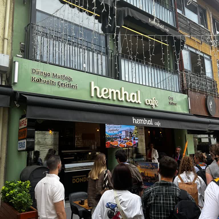 Sağlık Durumu Nedeniyle Cafede Ayrımcılığa Ve Hakarete Maruz Kaldım