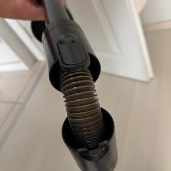 Arçelik Süpürge Boru Parçası Kendiliğinden Kırıldı Ücretsiz Değişim Talebi