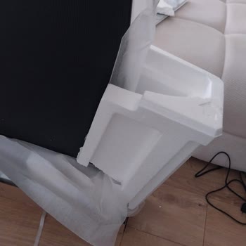 Media Markt'tan Kırık Televizyon İçin Hızlı Çözüm Ve Değişim Talebi