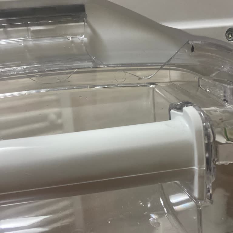 Hoover Kurutma Makinesi Kapak Kendi Kendine Açıldı Ve Kırıldı Garanti Kapsamında Değişim Talebi