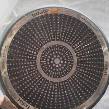 Tefal Krep Tavasında Hızlı Paslanma Ve Korozyon, Üretim Hatası