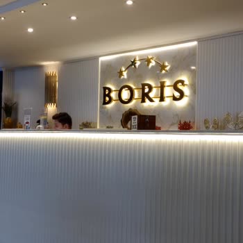 İstanbul’daki Boris Hotel’de Penceresiz Oda Ve Çözüm Beklentisi