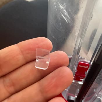 Kendi Kendine Kırılan Parça Ve Tekrarlayan Filtre Uyarısı